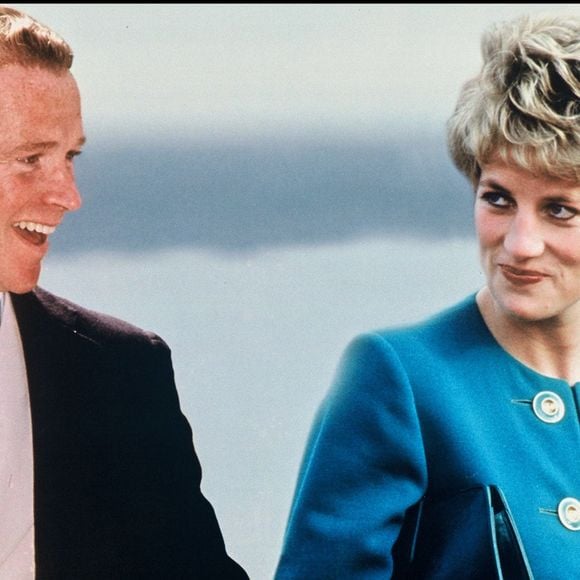La princesse Diana a fait parler d'elle pour certaines de ses relations extra conjugales comme celle avec James Hewitt. 

Archives - James Hewitt et la princesse Lady Diana © ALPHA AGENCY / BESTIMAGE