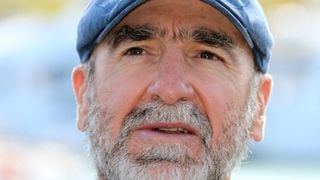 Eric Cantona grand-père pour la 2e fois en 10 jours ! Cette fois, c'est sa fille Joséphine et elle a un autre heureux événement à venir