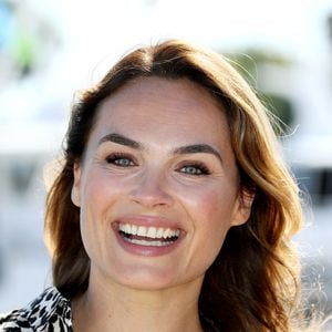 Mélanie Maudran pour le feuilleton télévisé "Un si grand soleil" au photocall du quatrième jour du festival international du film de La Rochelle, France, le 15 septembre 2018. © Patrick Bernard/Bestimage
