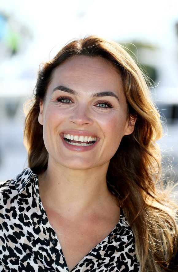 Mélanie Maudran pour le feuilleton télévisé "Un si grand soleil" au photocall du quatrième jour du festival international du film de La Rochelle, France, le 15 septembre 2018. © Patrick Bernard/Bestimage