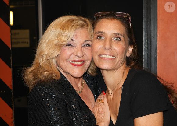 Exclusif - Nicoletta et Emily Bécaud - Concert "Et Maintenant", le spectacle hommage à Gilbert Bécaud interprété par Jules Grison avec la participation exceptionnelle de sa fille, Emily Bécaud à l'Olympia, Parisle 17 septembre 2023. © Coadic Guirec/Bestimage