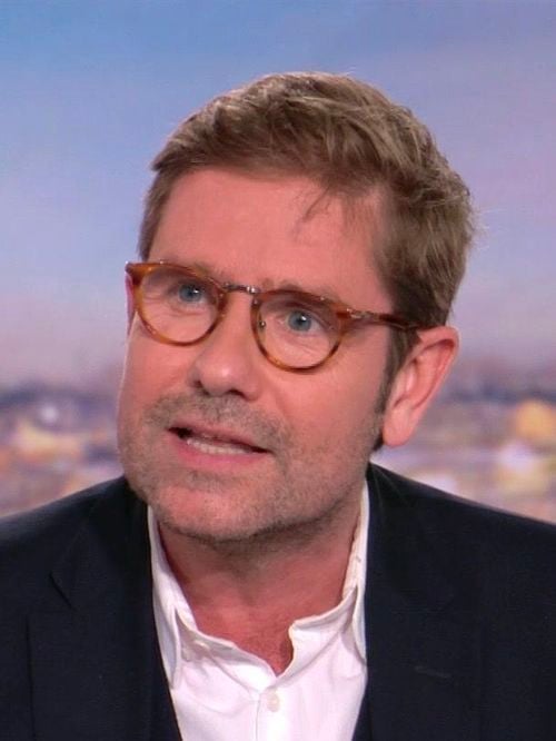 "Pour partir en vacances en toute sérénité", le docteur Gérakd Kierzek recommande de ne surtout pas oublier ces indispensables