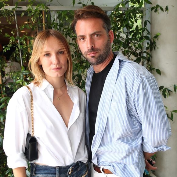 Exclusif - Ana Girardot et son mari Oscar Louveau - Célébrités aux Internationaux de France de Tennis de Roland Garros 2023 - Jour 13 à Paris le 09 Juin 2023. © Bertrand Rindoff / Bestimage