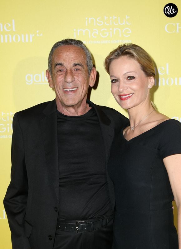 Thierry Ardisson et sa femme Audrey Crespo-Mara - Le professeur S.Lyonnet, président de l'Institut des maladies génétiques, et le galériste K. Mennour ont organisé la 4ème édition de la soirée "Heroes for Imagine", une grande vente aux enchères d’oeuvres d'art, animée par G.Elmaleh et dirigée par Christie's, à l'institut Imagine, 24 boulevard du Montparnasse dans le 15ème arrondissement de Paris, France, le 12 septembre 2022. © Dominique Jacovides/Bestimage