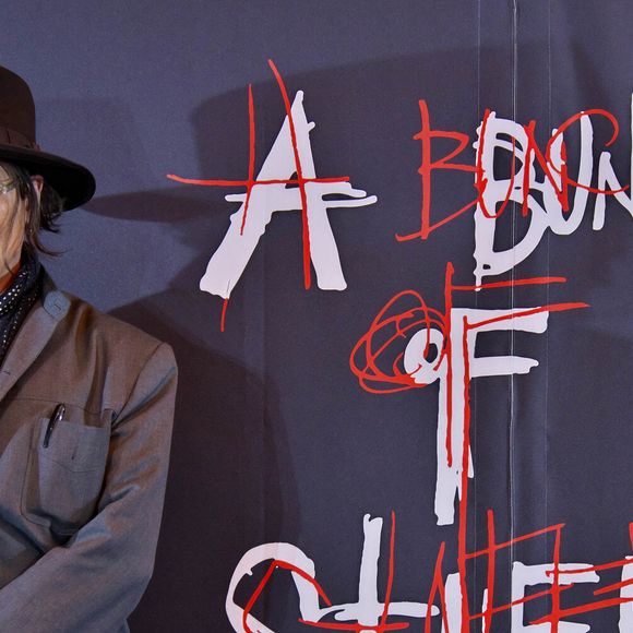 Johnny Depp donne une conférence de presse pour son exposition "A Bunch of Stuff" à Tokyo (Japon), le 27 novembre 2025.

Action Press / Bestimage