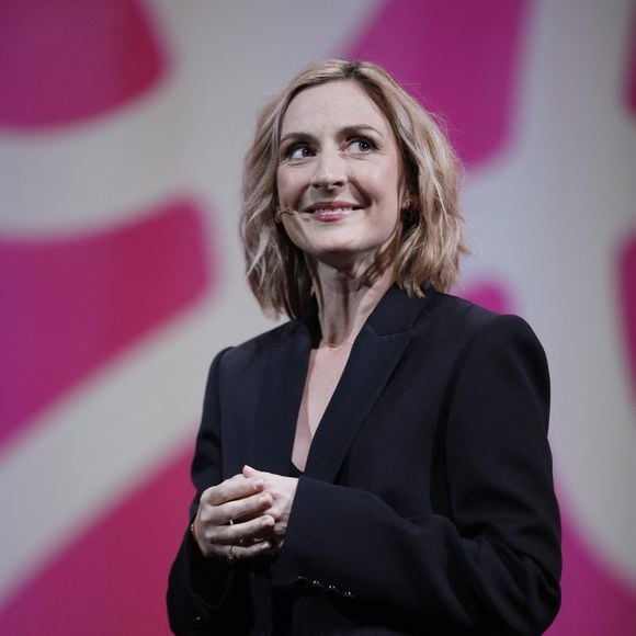 Camille Chamoux - Soirée d'ouverture de CanneSeries Saison 6 au Palais des Festivals de Cannes le 14 Avril 2023. © Denis Guignebourg/Bestimage