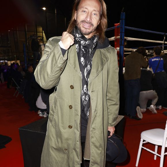 “Vous inquiétez pas les garçons, ça va dégonfler !”, assure-t-il

Bob Sinclar - Y.Lidon, légende du kickboxing, a battu sur décision partagée C.Benzaquen au terme d’un combat acharné de cinq rounds au Grand Palais Éphémère le 9 février 2024.

© Christophe Aubert via Bestimage