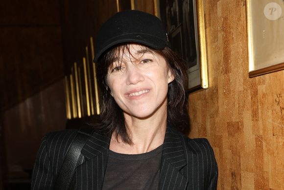 Charlotte Gainsbourg - Soirée de mobilisation "L'Europe contre l'antisémitisme" au théâtre Antoine à Paris le 3 juin 2024. © Coadic Guirec/Bestimage