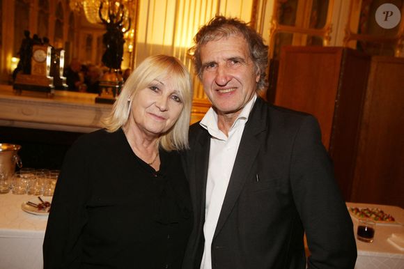 Julie Leclerc et son mari Gérard Leclerc assistent à la remise des insignes de " Commandeur dans l'Ordre des Arts et des Lettres " à Alain Chamfort et de " Chevalier dans l'Ordre des Arts et des Lettres " à Ludovic Martin, au ministère de la Culture, à Paris, France, le 30 octobre 2019. Photo by Jerome Domine/ABACAPRESS.COM
