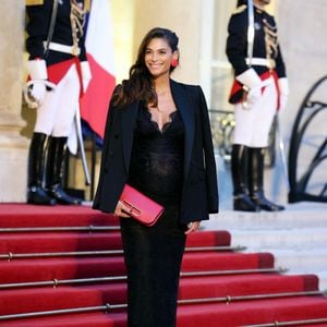 Tatiana Silva (enceinte, ancienne miss Belgique) arrivant au dîner d'état au palais de l'Elysée à Paris en l'honneur de la visite du roi et de la reine de Belgique en France le 14 octobre 2024.

© Dominique Jacovides / Bestimage