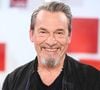 Le chanteur a été touché par un cancer du poumon

Exclusif - Florent Pagny lors de l'enregistrement de l'émission Vivement dimanche au studio Rive gauche, présentée par M.Drucker, diffusée sur France 3 le 21 juin 2026, à Paris, France, le 20 mai 2026. © Guillaume Gaffiot/Bestimage
