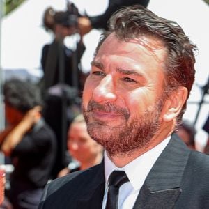 Michaël Youn à la montée des marches du film « Moulin » lors du 79ème Festival International du Film de Cannes, France, le 16 mai 2026. © Jacovides-Moreau/Bestimage