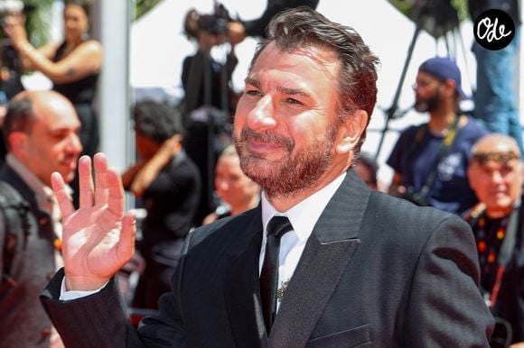 Michaël Youn à la montée des marches du film « Moulin » lors du 79ème Festival International du Film de Cannes, France, le 16 mai 2026. © Jacovides-Moreau/Bestimage