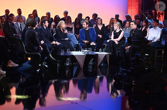 Exclusif - Patrick Bruel, Claire Chazal, André Manoukian, Zaho de Sagazan et Dany Brillant - Enregistrement de l'émission "Le Grand Echiquier : Spéciale Charles Aznavour" à l'Opéra royal de Versailles, présentée par C.Chazal et A.Manoukian, et diffusée sur France 2 le 29 mai 2025. © Guillaume Gaffiot/Bestimage