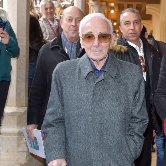 Charles Aznavour durant la 157ème vente aux enchères des vins des Hospices de Beaune à Beaune le 19 novembre 2017. © Giancarlo Gorassini/Bestimage