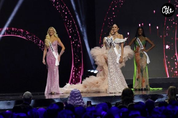 Miss Nigeria Chidimma Adetshina, Miss Mexique Maria Fernanda Beltran, Miss Danemark Victoria Kjær Theilvig, Miss Thaïlande Opal Suchata Chuangsri et Miss Venezuela Ileana Márquez lors de leur participation au grand show de la 73e élection de Miss Univers à l'Arena de Mexico, le 16 novembre 2024 à Mexico © 2024 Eyepix Images/The Grosby Group