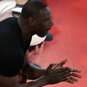 L'acteur français et co-président du Paris Basketball Omar Sy assiste au match 4 de basket-ball de la finale du Championnat de France Elite entre l'AS Monaco et le Paris Basketball (80-74) à la Salle Gaston Medecin, à Monaco, le 22 juin 2025. © Stephane Pillaud/Psnewz/Bestimage