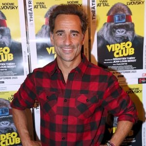 Exclusif - Florent Peyre à la générale de la Pièce "Vidéo Club" au Théâtre Antoine à Paris, le 27 Septembre 2023. 

Photo : Bertrand Rindoff / Bestimage