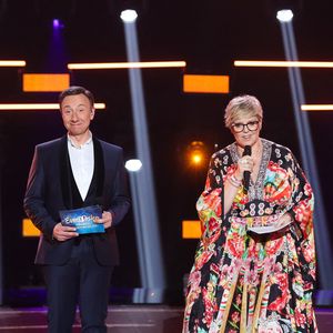 De leur côté, Stéphane Bern et Laurence Boccolini vont rempiler aux commentaires de ce programme

Exclusif - Stéphane Bern, Laurence Boccolini - Émission "Eurovision France, c'est vous qui décidez" sur France 2 en direct du Studio 128 à la Plaine Saint-Denis le 30 janvier 2021.
© Tizianoda Silva / Pierre Perusseau / Bestimage