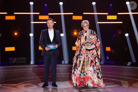 De leur côté, Stéphane Bern et Laurence Boccolini vont rempiler aux commentaires de ce programme

Exclusif - Stéphane Bern, Laurence Boccolini - Émission "Eurovision France, c'est vous qui décidez" sur France 2 en direct du Studio 128 à la Plaine Saint-Denis le 30 janvier 2021.
© Tizianoda Silva / Pierre Perusseau / Bestimage