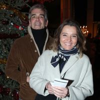 Xavier de Moulins marié à Anaïs et père de trois filles qui tiennent les rênes à la maison : "Je me fais houspiller"