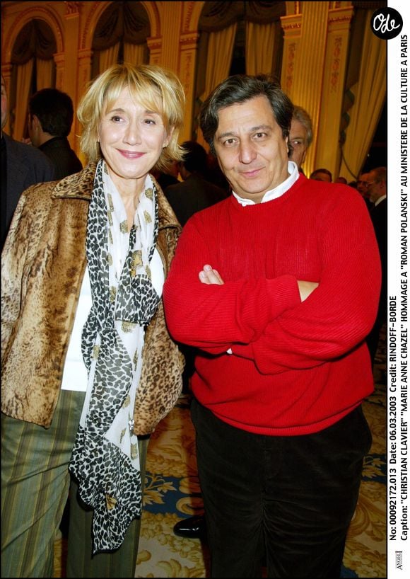 Christian Clavier et Marie-Anne Chazel au ministère de la culture à Paris le 6 mars 2003. Crédit Rindoff - Borde / Bestimage