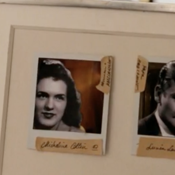 Invité sur le plateau de Sept à Huit ce dimanche 12 janvier, le compagnon d'Adriana Karembeu s'est confié sur la douleur de la culpabilité et le fait de ne pas avoir été là à la fin de la vie de sa maman. 

Marc Lavoine se confie sur la douleur de la perte de sa maman