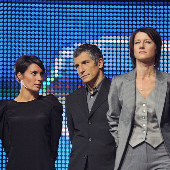 Jean-Luc Delarue, Nagui et Alessandra Sublet lors du concert de bienfaisance en faveur d'Haïti organisé au profit de l'association « Fondation de France », qui s'est tenu au Zénith de Paris, en France, le 24 janvier 2010. Photo de Thierry Orban/ABACAPRESS.COM