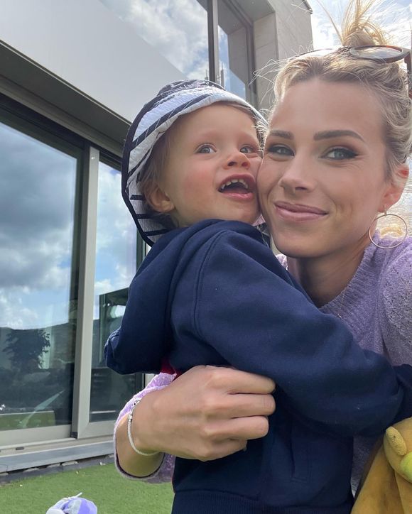 Marion Rousse et Julian Alaphilippe vivent en Andorre avec leur fils, Nino. Photo Instagram.