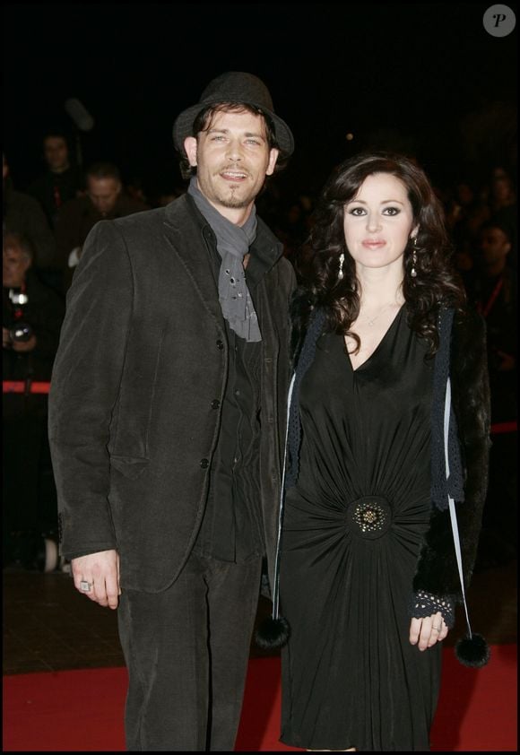 comme beaucoup de jeunes, il ne supportait pas d’être enfermé à la maison. Aucun d’entre nous ne le supportait."

Tina Arena et  Vincent Mancini en 2006 à Cannes 
ANGELI-JACOVIDES / BESTIMAGE