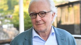 Tout près de Paris, Alain Ducasse investit 32 millions d'euros pour sauver cette maison délaissée depuis plusieurs années de 4200m²