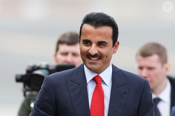 RUSSIE, RÉGION DE MOSCOU - 17 AVRIL 2025 : Cheikh Tamim ben Hamad Al Thani, émir du Qatar, accueilli à l'aéroport international de Vnukovo. Alexander Shcherbak/TASS