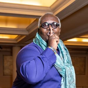 Magloire au défilé Stéphane Rolland Collection Haute Couture Automne/Hiver 2025-2026 lors de la Fashion Week de Paris (PFW) au théâtre des Champs-Élysées, à Paris, France, le 8 juillet 2025. © Pierre Perusseau/Bestimage