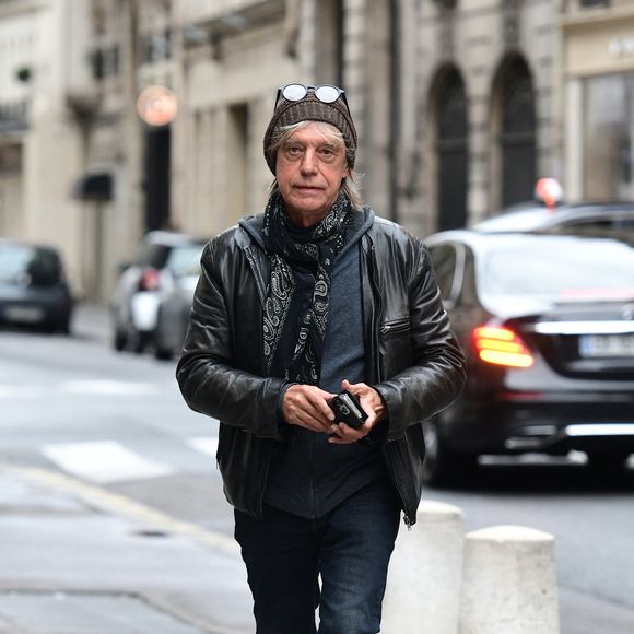 Exclusif - Jean-Louis Aubert - Hommage à la chanteuse Dani en l'église Saint-Roch à Paris le 1er octobre 2022. 
Agence / Bestimage