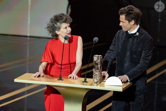 La chanteuse Camille et Clément Ducol (César de la meilleure musique originale pour "Emilia Perez") - Cérémonie de la 50ème édition de la cérémonie des César à l'Olympia à Paris, France, le 28 février 2025 © Dominique Jacovides - Olivier Borde / Bestimage