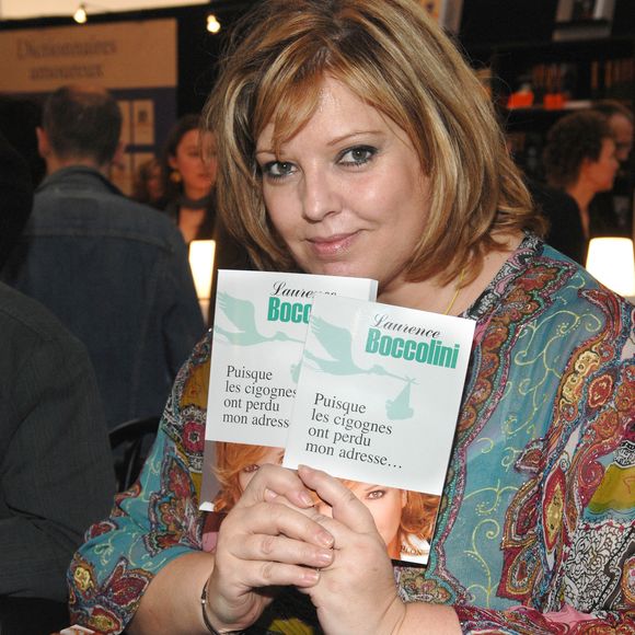 Laurence Boccolini au 'Salon du Livre' à Porte de Versailles in Paris, France le 15 mars 2008. Photo by Nicolas Khayat/ABACAPRESS.COM
