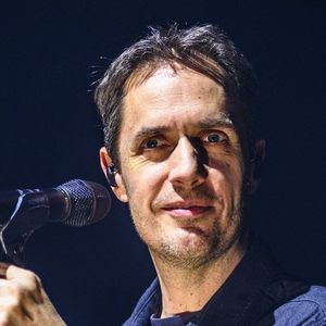 Le célèbre chanteur-poète a embarqué femme et enfants pour un déménagement à l'été 2024, direction Montréal et ses grands parcs alentours...

Le slameur Grand Corps Malade en concert au Forest National à Forest, en Belgique, le 14 janvier 2024. Photo : Quinet Jm/Belpress/Andbz/Abaca