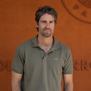 Tom Leeb au village lors des Internationaux de France de Tennis de Roland Garros 2025. Paris, le 30 mai 2025. 
© Moreau / Jacovides / Bestimage