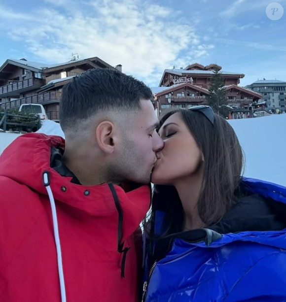 Elsa Esnoult et son compagnon Alexis - Instagram
