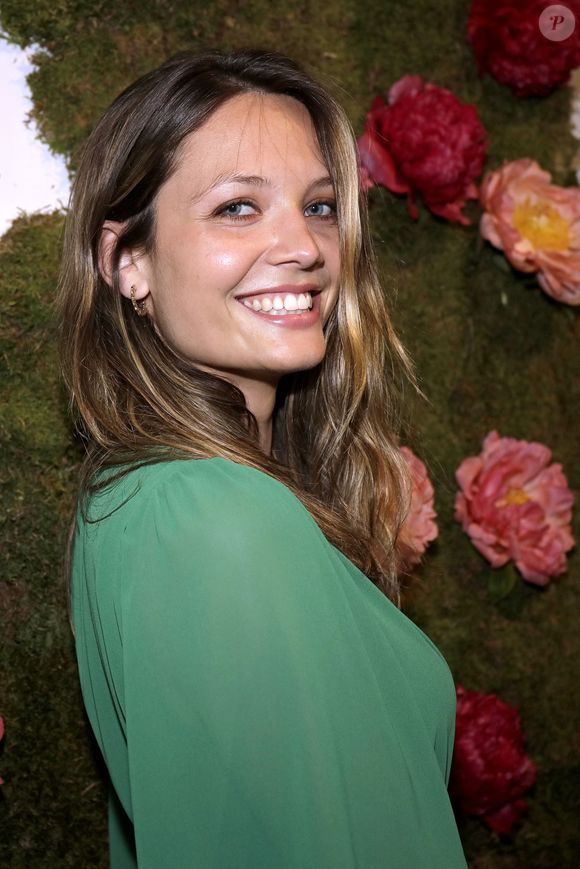 Exclusif - Gennifer Demey - People lors du lancement de la gamme Naturally de la marque Batiste à Paris. Le 28 avril 2022 © Cédric Perrin / Bestimage