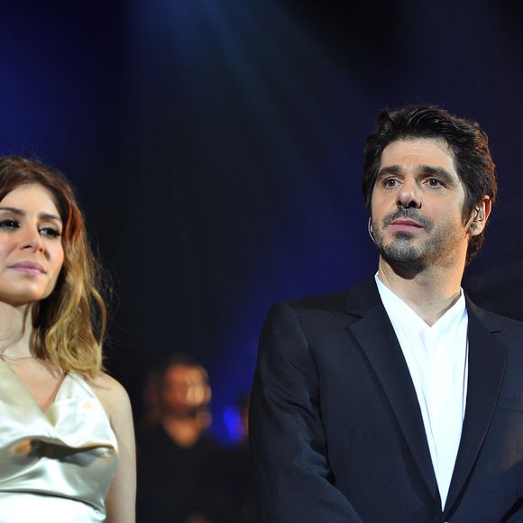 Aujourd’hui, elle confie : “Je peux parler de lui comme ma famille, comme un frère.” Patrick Fiori fait toujours partie de sa vie, preuve que l’amour peut aussi devenir une belle et durable amitié.

Patrick Fiori et Julie Zenatti – Notre-Dame de Paris – concert hommage avec la participation de 70 musiciens et 40 choristes au Palais Omnisports de Paris Bercy à Paris, France le 18 décembre 2011. © Guillaume Gaffiot /Bestimage