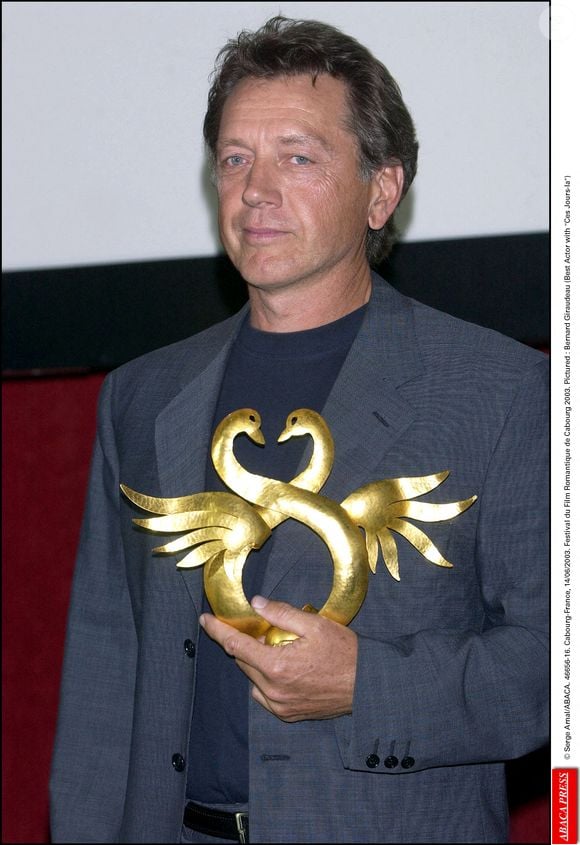 Bernard Giraudeau (Meilleur acteur avec Ces Jours-la) Festival du Film Romantique de Cabourg 2003. © Serge Arnal/ABACA