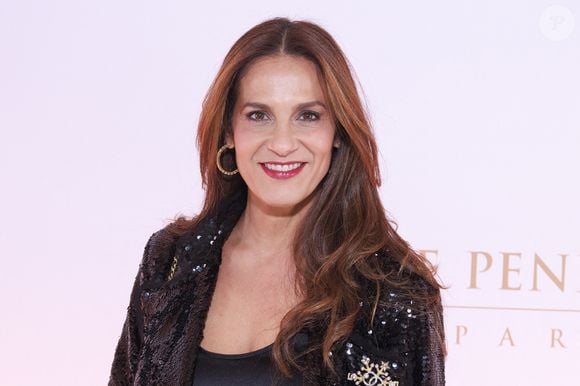 Elisa Tovati participe à un photocall pour le Gala d'hiver du Peninsula Paris, avec un cocktail dînatoire orchestré par le chef exécutif David Bizet et le chef pâtissier Anne Coruble à l'hôtel Peninsula à Paris, France, le 27 novembre 2025. Photo by David Boyer/ABACAPRESS.COM