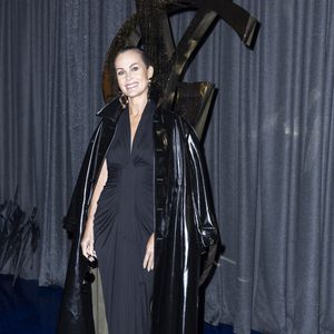 Le média "Brut" a offert une rétrospective des plus beaux bisous du festival de Cannes, toutes années confondues
Laeticia Hallyday au photocall du défilé Saint Laurent, Collection Prêt-à-porter Printemps / Eté 2025 dans le cadre de la Fashion Week de Paris le 24 septembre 2024.

© Olivier Borde / Bestimage