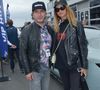 L’humoriste y est revenu sur sa carrière, mais aussi sur sa relation avec l’actrice Isabelle Funaro.

Une photo qui montre que tout va pour le mieux au sein de la famille
Michaël Youn et sa compagne Isabelle Funaro lors des "24H du Mans 2024", le 15 juin 2024.
© Rachid Bellak/Bestimage
