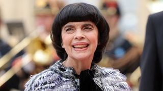 Mireille Mathieu : Ce proche de Johnny Hallyday repose dans son caveau familial