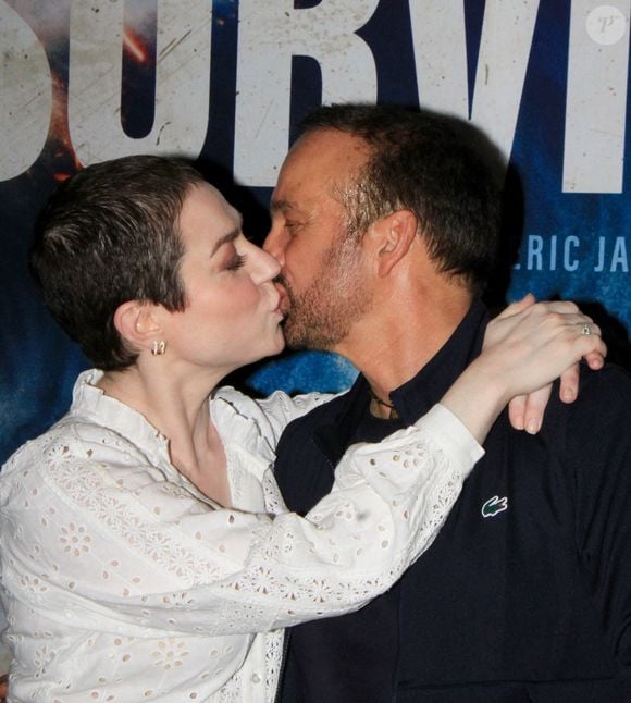 Émilie Dequenne et son mari Michel Ferracci au photocall de l'équipe du film "Survivre" au cinéma UGC Ciné Cité Bercy à Paris le 18 juin 2024.
© Philippe Baldini / Bestimage