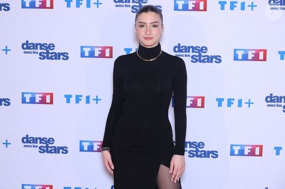 Lénie et Jungeli, adversaires dans Danse avec les stars, ont annoncé une collaboration musicale.

Lenie participe au photocall de Danse Avec Les Stars dans les studios de TF1 le 16 janvier 2025. Photo par Jerome Domine/ABACAPRESS.COM