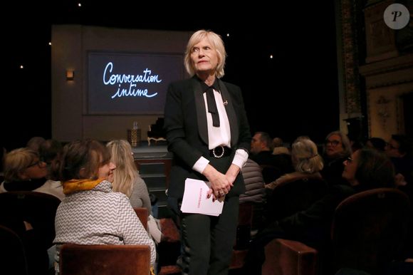 Mais elle en a assez d’un cliché qui colle à ses habitants.


Exclusif - Catherine Ceylac arrive par le fond de la salle et monte sur scène pour présenter le spectacle "Conversation intime de Laurent Gerra" sur la scène du théâtre Antoine à Paris. Le 27 novembre 2023
© Bertrand Rindoff / Bestimage