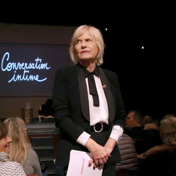 Mais elle en a assez d’un cliché qui colle à ses habitants.


Exclusif - Catherine Ceylac arrive par le fond de la salle et monte sur scène pour présenter le spectacle "Conversation intime de Laurent Gerra" sur la scène du théâtre Antoine à Paris. Le 27 novembre 2023
© Bertrand Rindoff / Bestimage